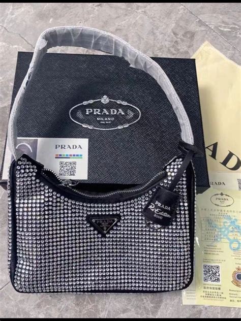 prada bolsa brilho|PRADA .